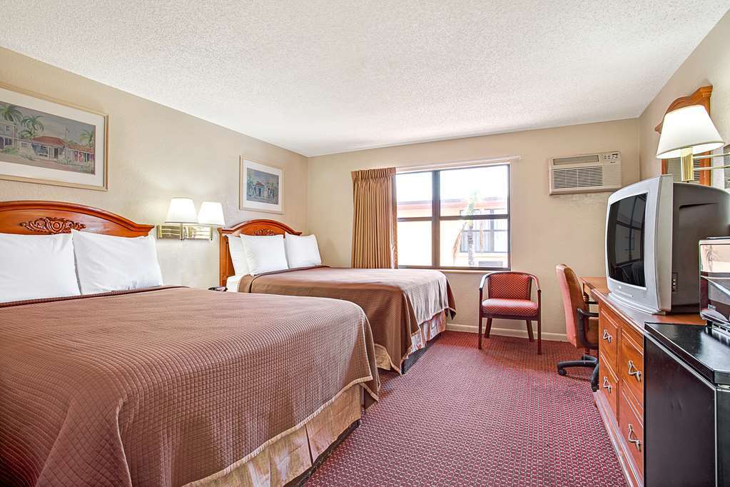 Ramada By Wyndham Murfreesboro Pokój zdjęcie